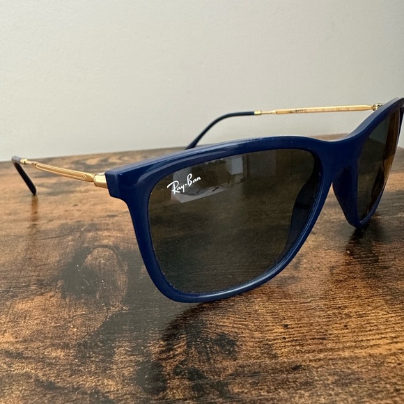 Ray-Ban Navy Blue Frame Black Lens Cat Eye Sunglasses main image 7